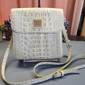 DOONEY & BOURKE Green Croc-Embossed Crossbody Bag